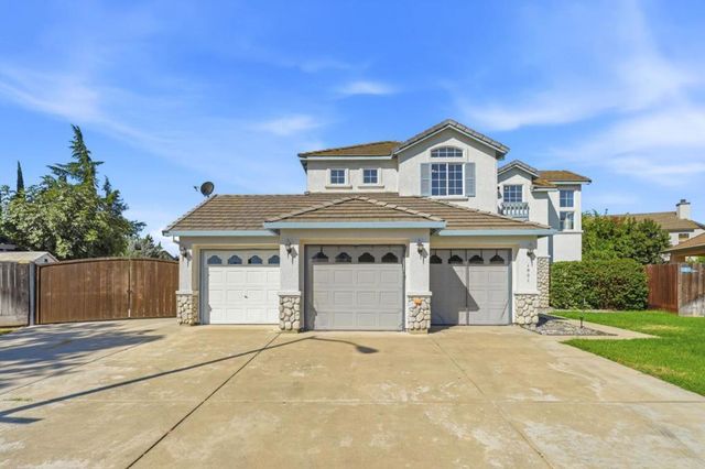 1901 Lauritson Lane, Manteca