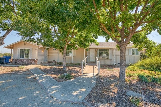9728 S Zumwalt, Reedley