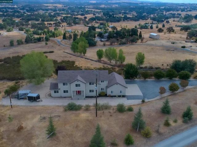 426 Sheris Place, Valley Springs