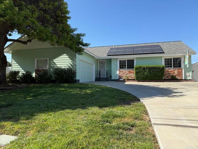 10032 Cristobal Drive, Spring Valley