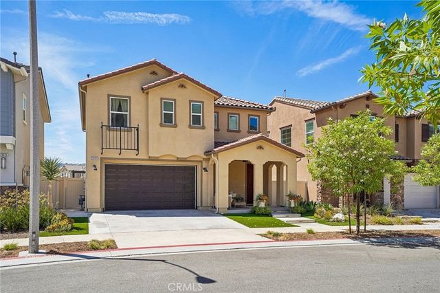 20920 Silvergate, Newhall