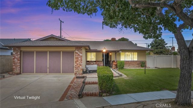 506 S Everglade, Santa Ana