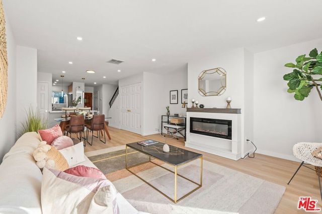 8515 Saturn Street # 103, Los Angeles