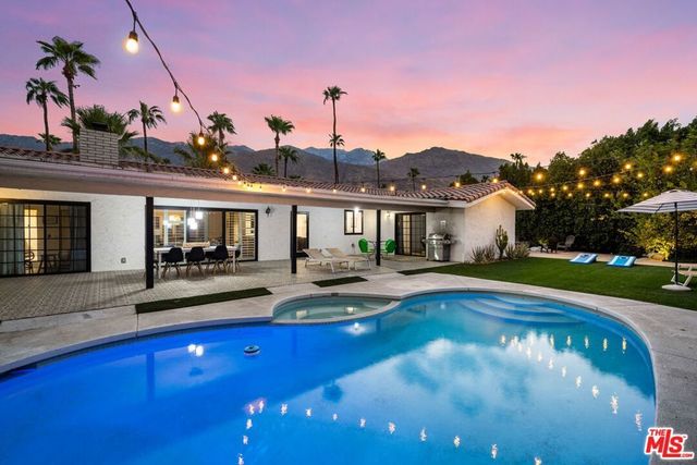1970 S Joshua Tree Place, Palm Springs