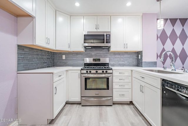 1043 Waltham Road # E, Simi Valley