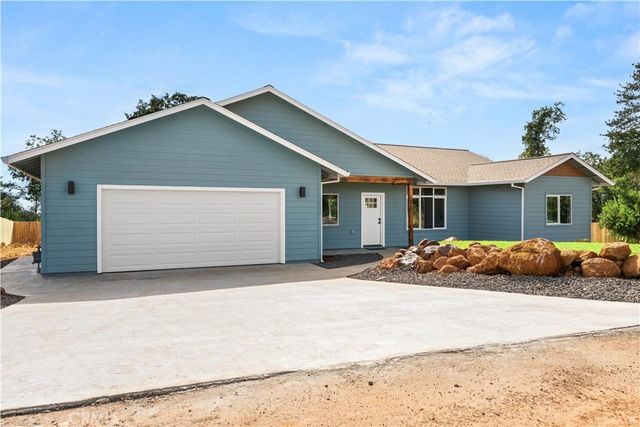 450 Stacy Lane, Paradise