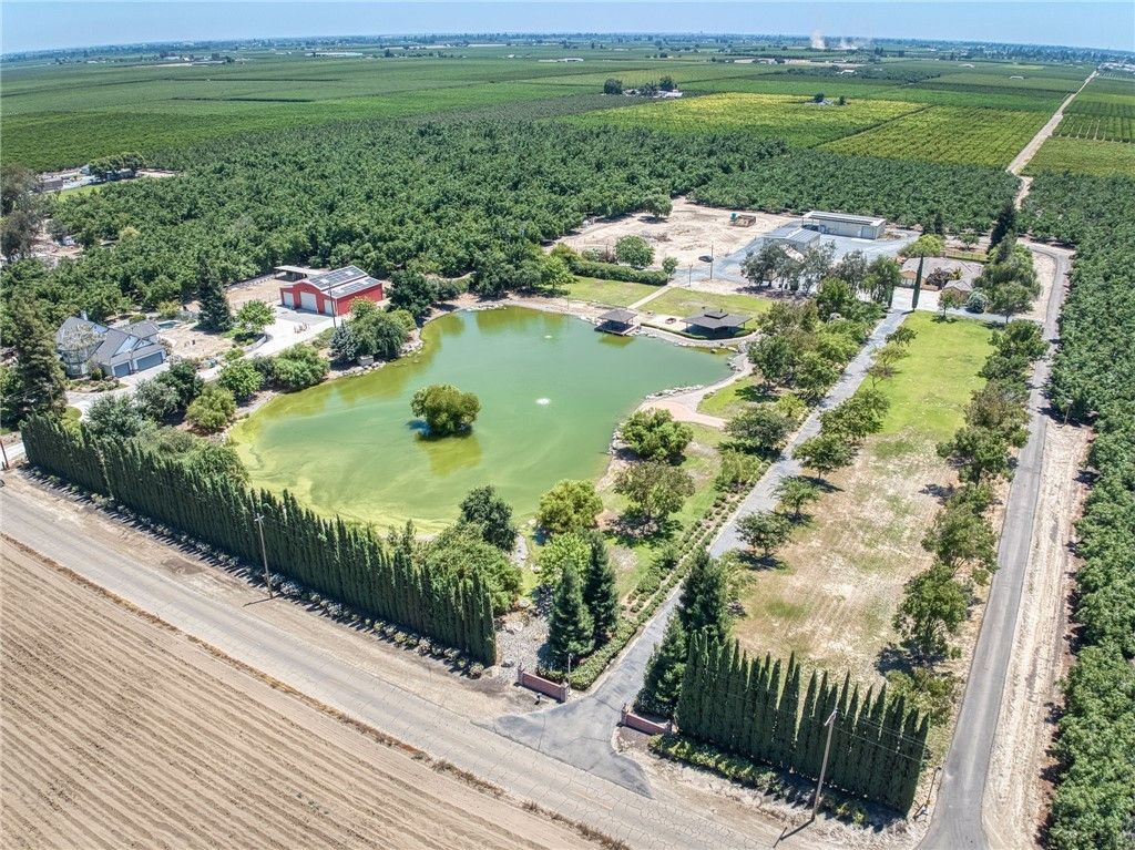 13715 E Nebraska, Kingsburg