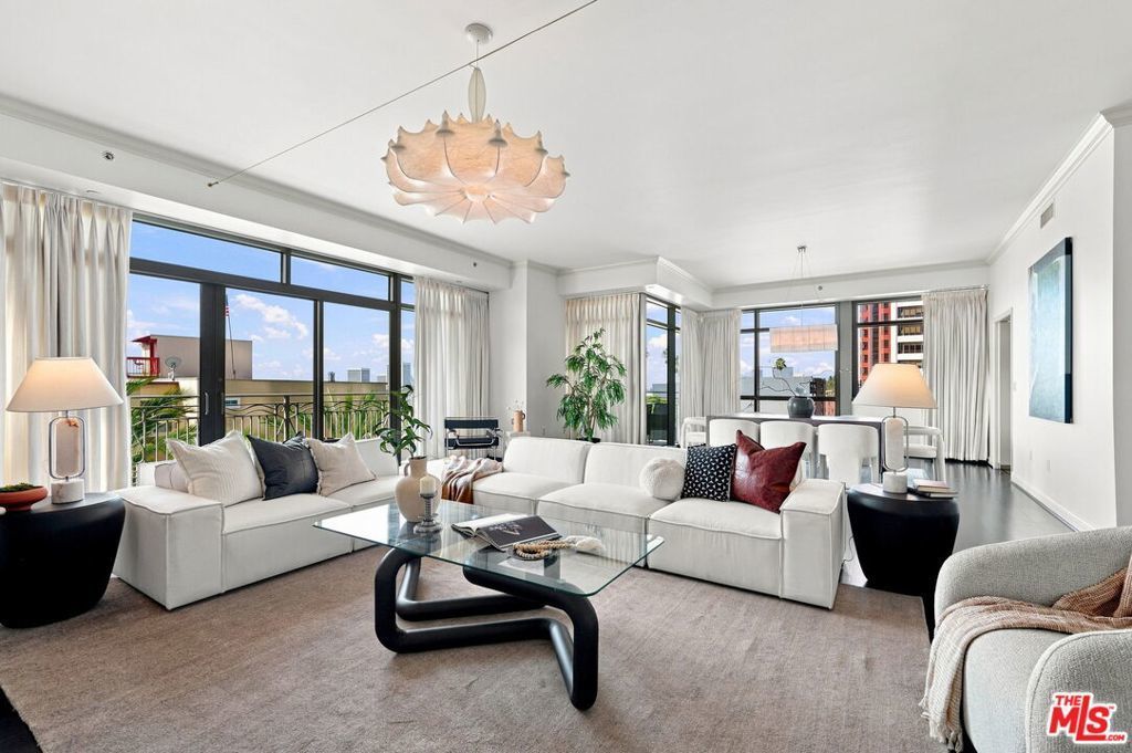 10800 Wilshire Boulevard # 403, Los Angeles