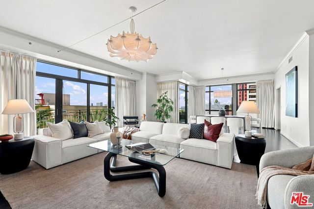 10800 Wilshire Boulevard # 403, Los Angeles