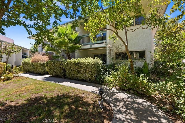 4716 Park Granada # 198, Calabasas