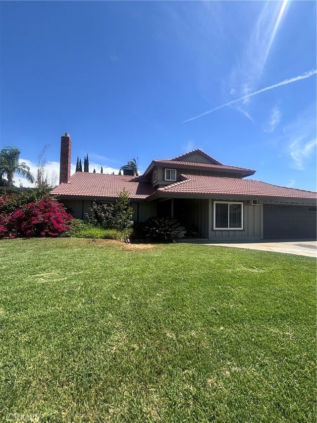 19559 Oakland, Rialto