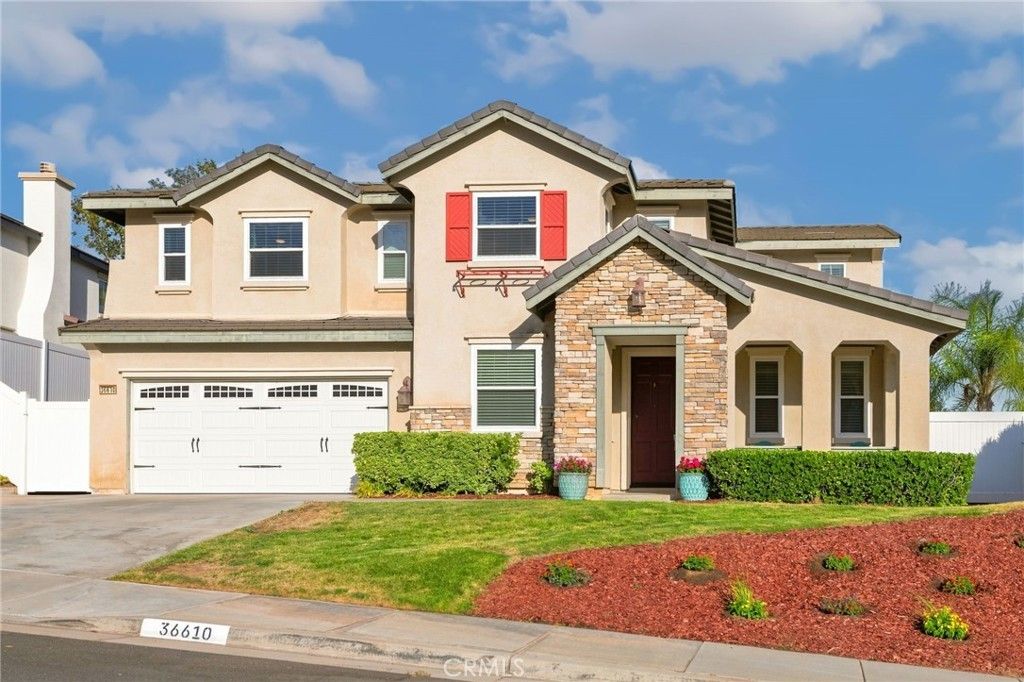 36610 Silk Oak Terrace Place, Murrieta