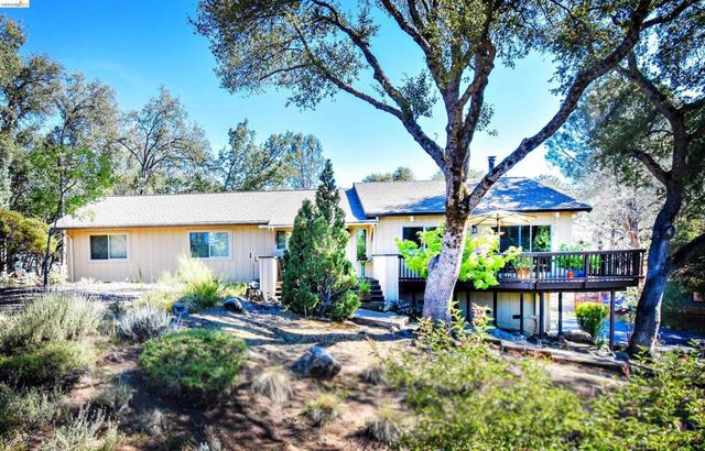 23101 Gold Springs Dr, Columbia