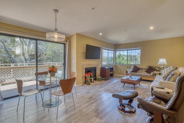 811 Pheasant Ridge Road, Del Rey Oaks