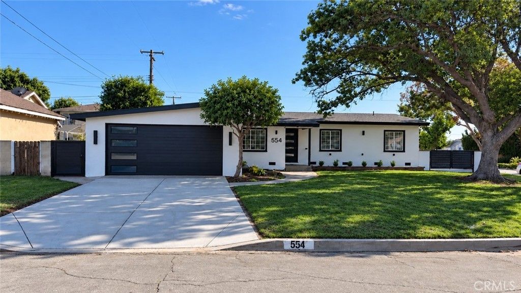 554 W Verness Street, Covina
