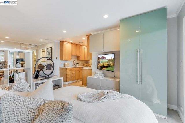 1458 Hudson Street # 107, Redwood City