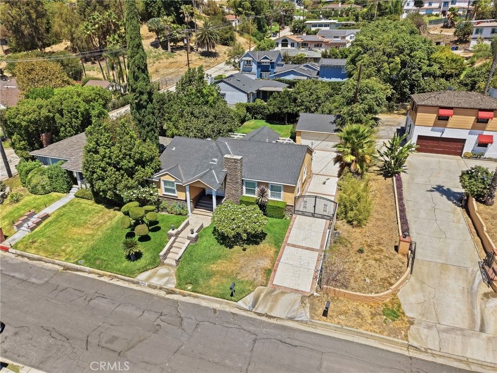 11809 Norino, Whittier