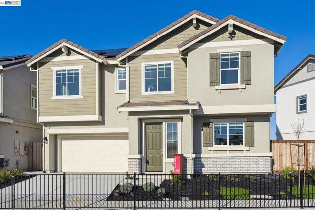 2408 Golden Way, Fairfield