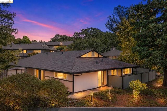1026 East Ave, Napa