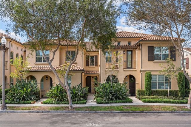 96 Rose Arch # 26, Irvine