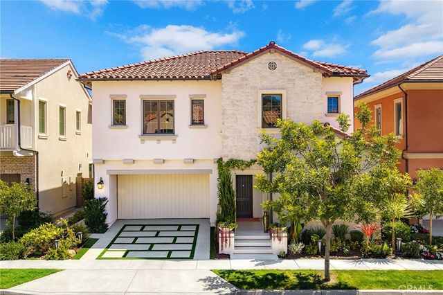 112 Green Rdg, Irvine