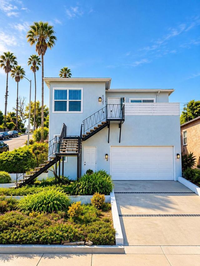 6225 S Verdun Avenue, Los Angeles