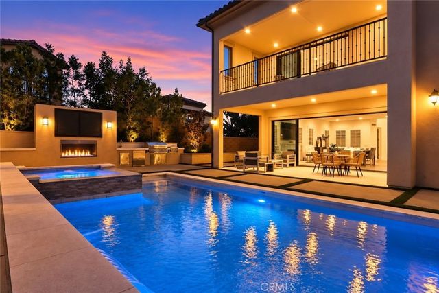 42 Barberry, Lake Forest