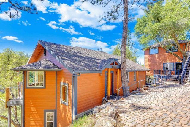 20162 Pine Mountain Dr, Groveland