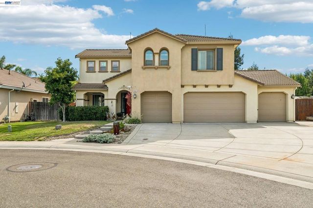 1021 Saunders Ct, Galt