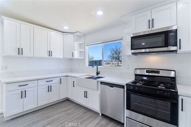 81833 Panorama, 29 Palms