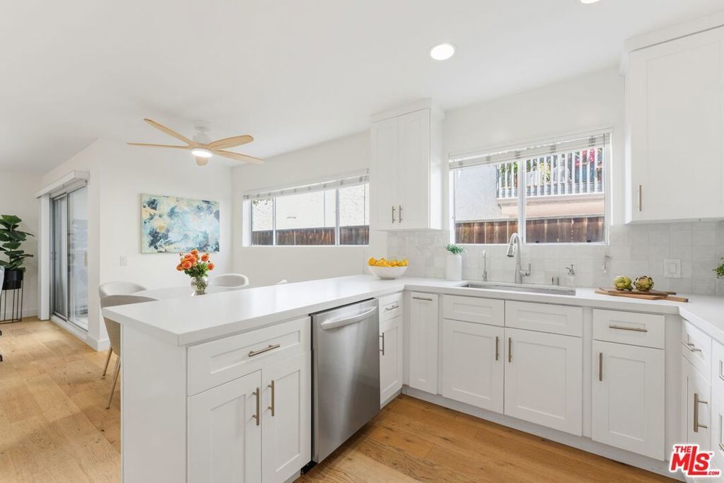 446 San Vicente Boulevard # 106, Santa Monica