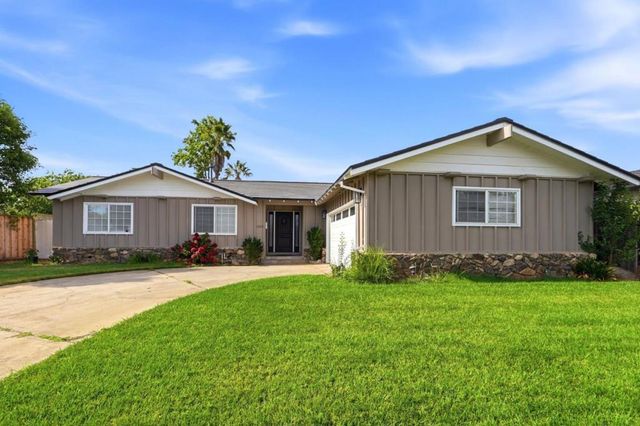 1310 Cedar Court, Gilroy