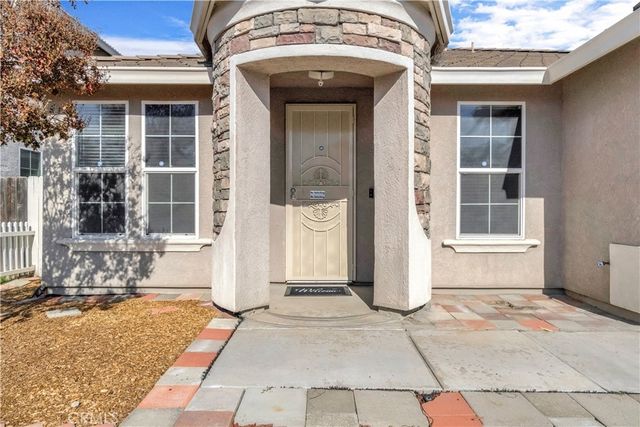 1049 Stanford Avenue, Madera