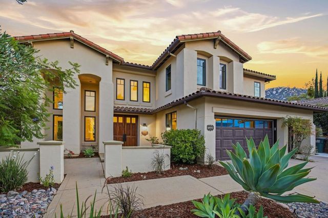 17221 N Woodson Ct, Ramona