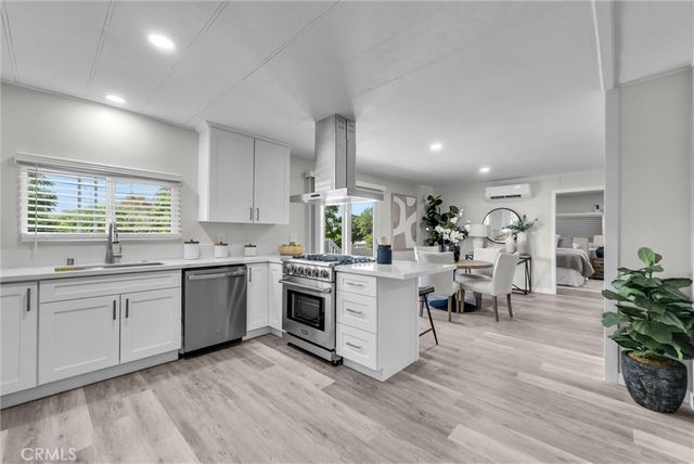 21425 Apricot, Wildomar
