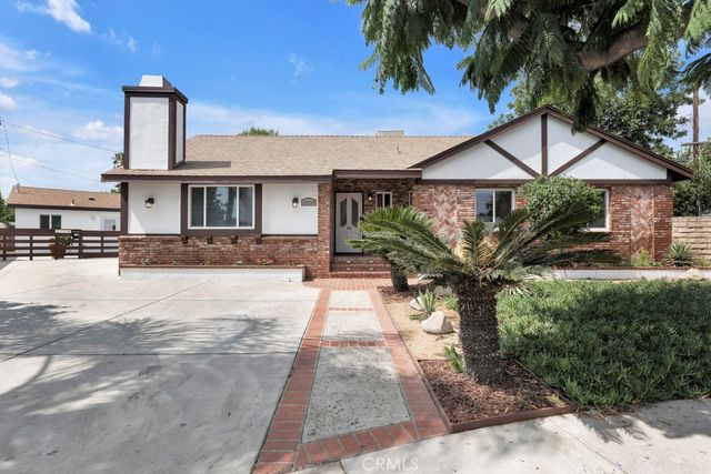 20540 Keswick, Winnetka