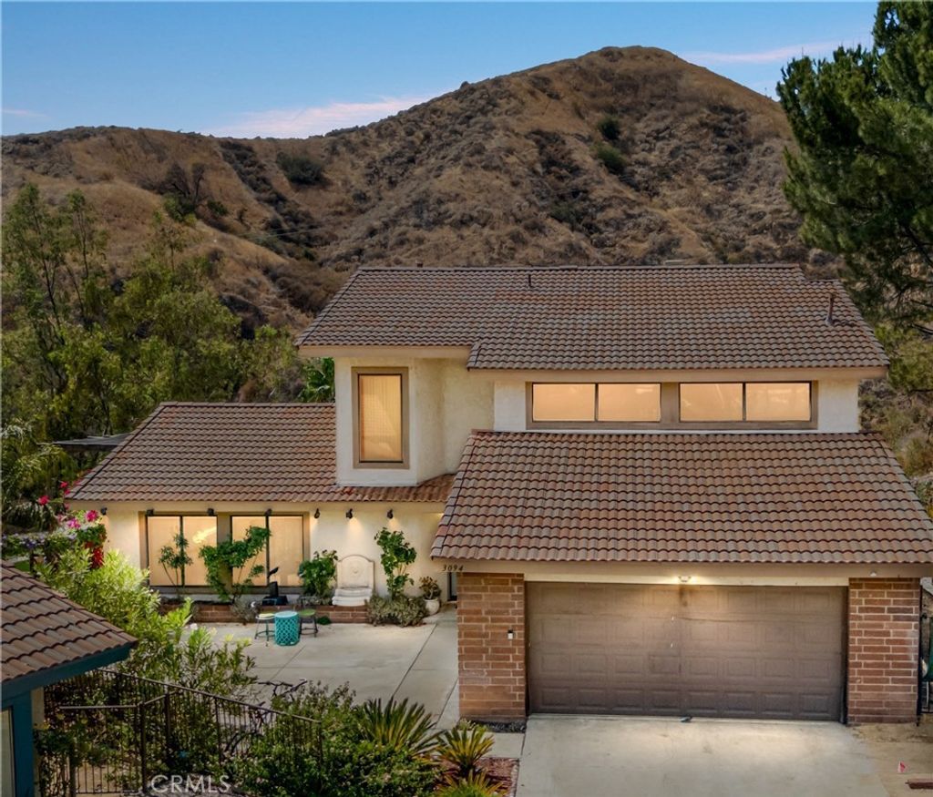 3094 Small Canyon, Highland