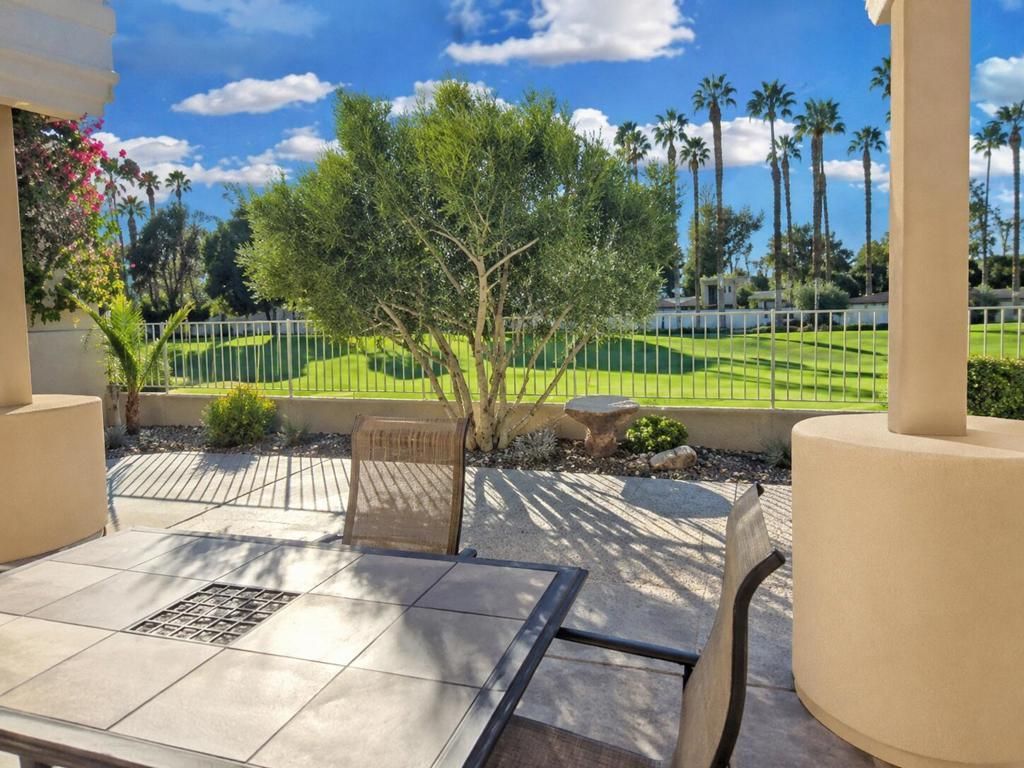 285 Kavenish Drive, Rancho Mirage