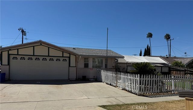 11571 Palmwood Dr., Garden Grove