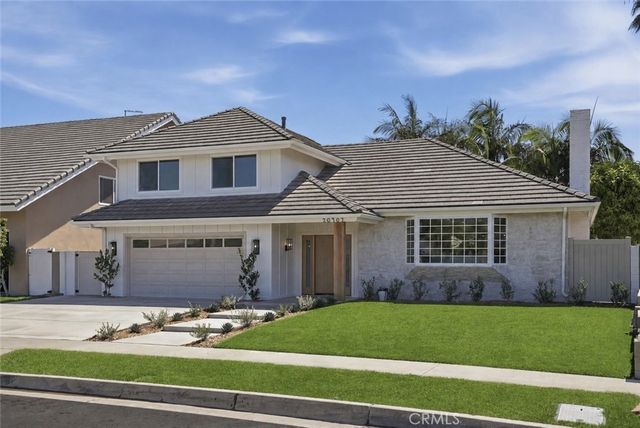 20302 Craimer Lane, Huntington Beach