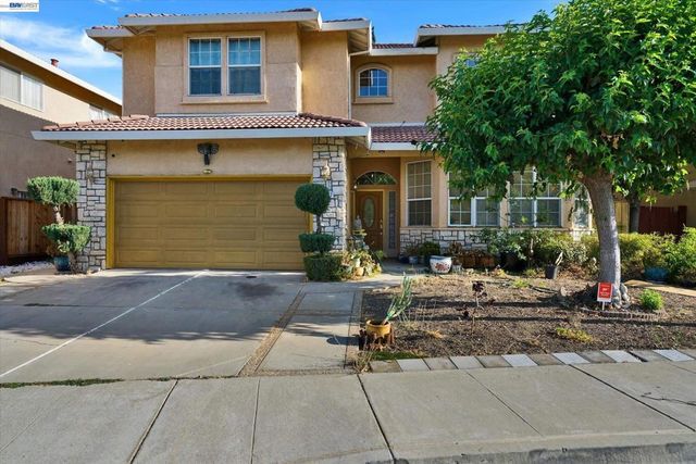 2257 Octavia Court, Tracy