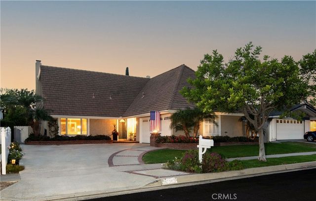 15181 Touraine Way, Irvine