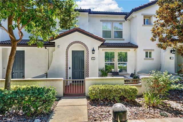 15723 Parkhouse # 3, Fontana