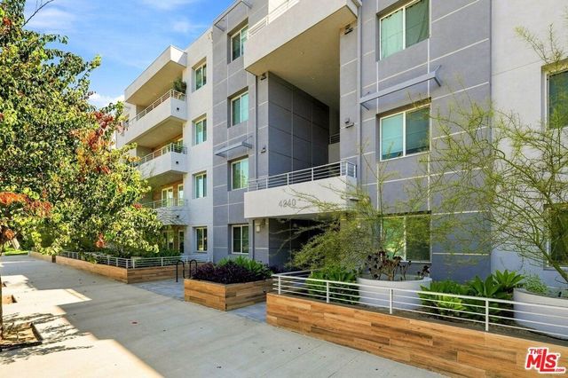 4240 Laurel Canyon Boulevard # 305, Studio City