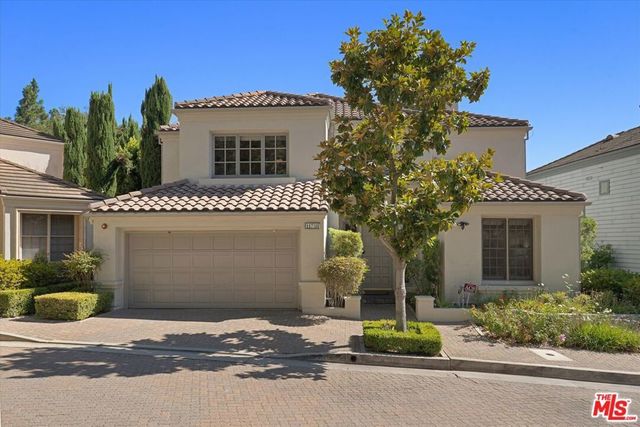 11738 Ipswich Court, Los Angeles