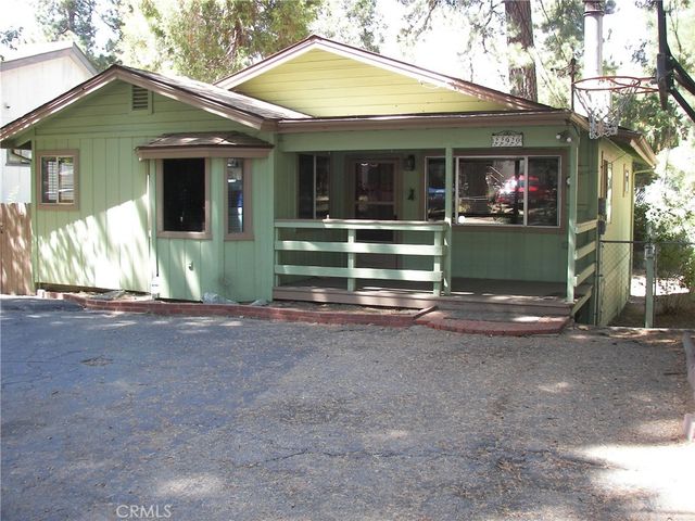 22920 Fir, Crestline