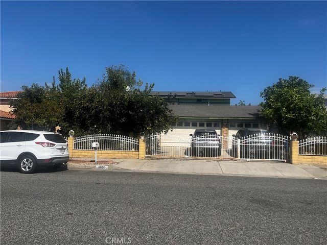 3655 Stichman, Baldwin Park