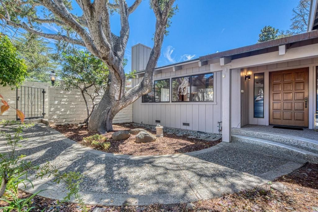 129 Littlefield Road, Monterey