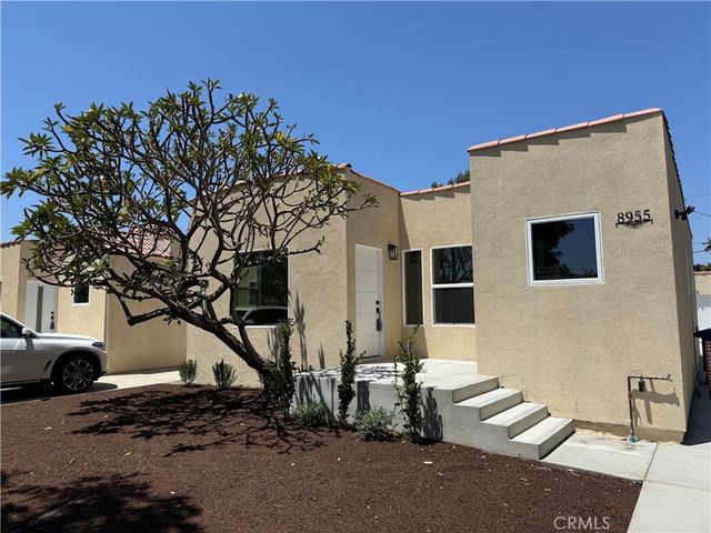 8955 San Luis, South Gate