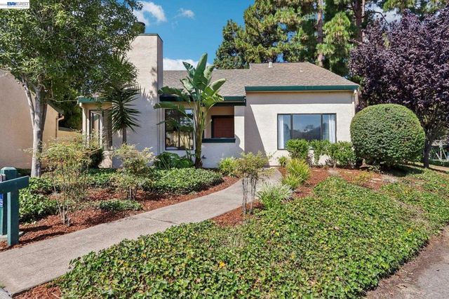 1110 Ironwood Rd, Alameda